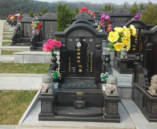 墓碑8